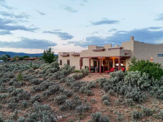 House for sale in Ranchos De Taos, New Mexico