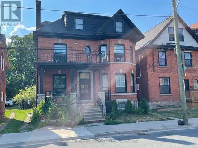 Property for sale in Ancaster, Ontario