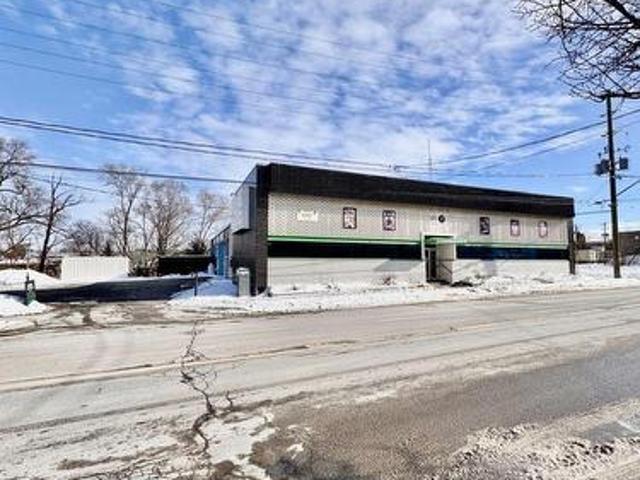 Commercial for rent in Kawartha Lakes, Ontario