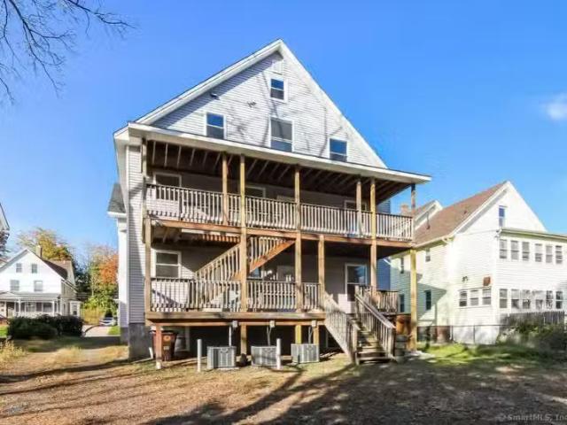 House for rent in New Britain
