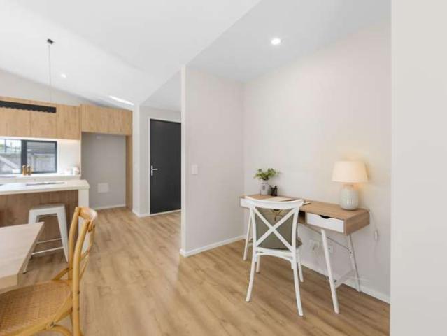 House for sale in Chaslands, Canterbury
