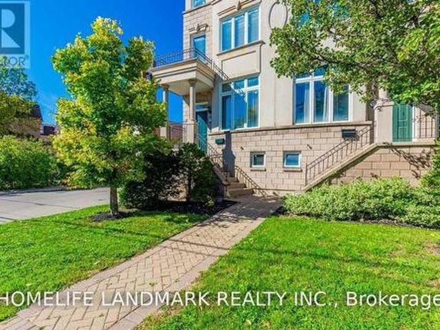 Townhouse for rent in Woburn, Ontario