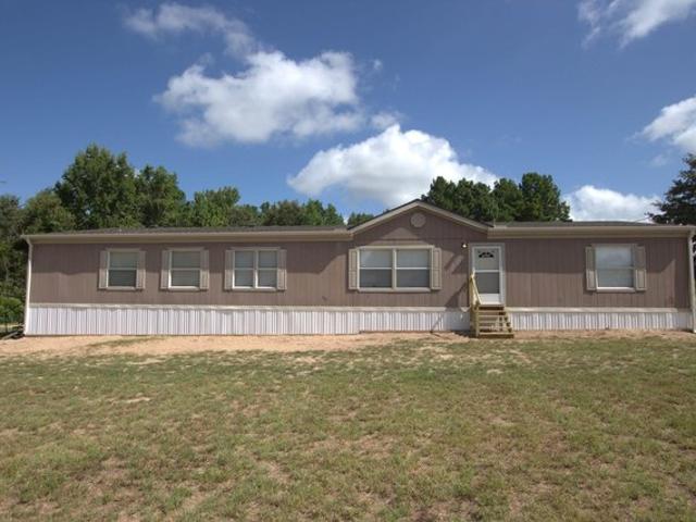 House for sale in Henderson, Texas
