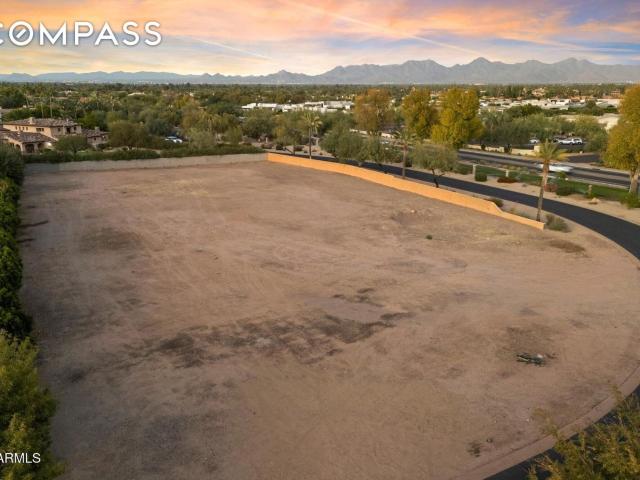 Property for sale in Paradise Valley, Arizona