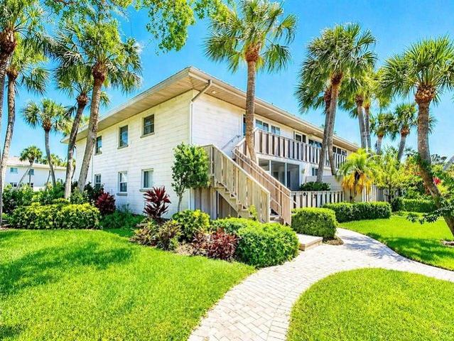 Condo for sale in Longboat Key, Florida