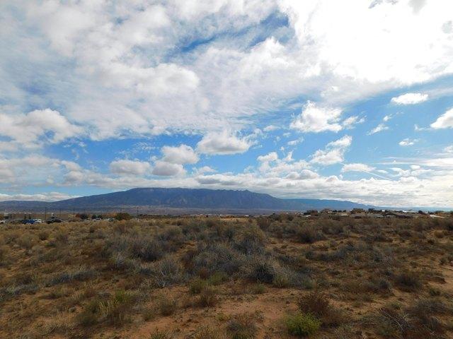 Land for sale in Rio Rancho, New Mexico