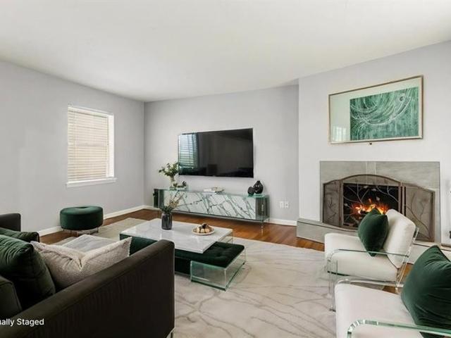 Condo for sale in Oklahoma City, Oklahoma