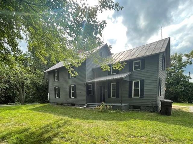 House for sale in Ishpeming, Michigan