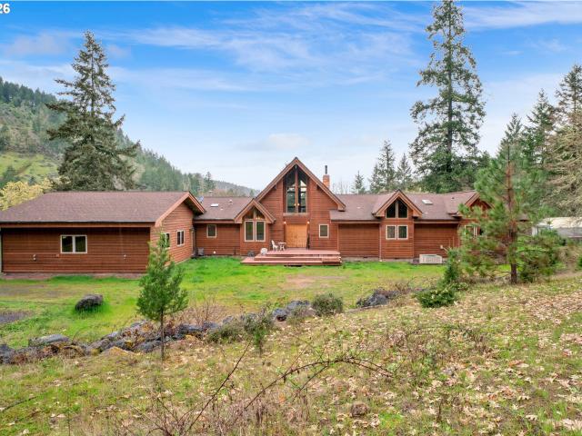 House for sale in Oregonia