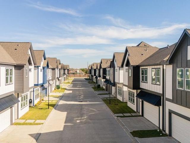 Condo for sale in Harris, Texas