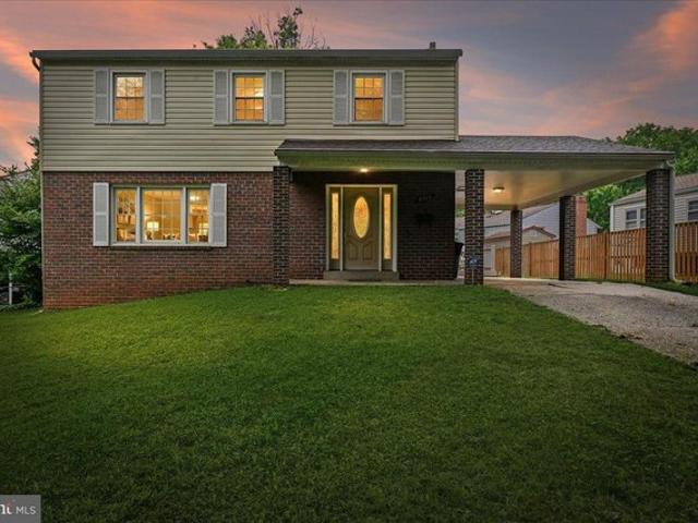 House for sale in Lanham, Maryland