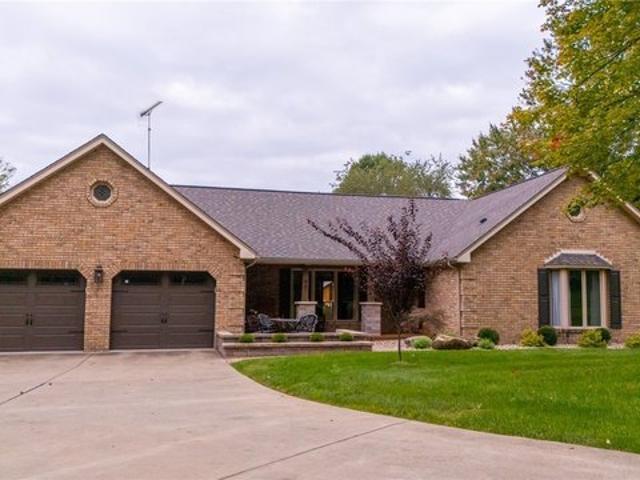 House for sale in Belmont, Belmont County