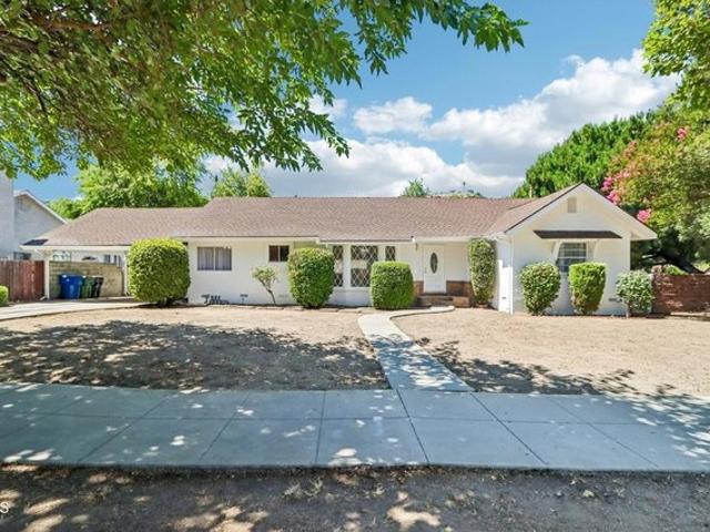 House for sale in Canoga Park, California