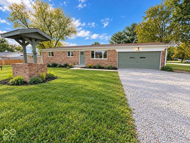 House for sale in Spring Lake, Indianapolis