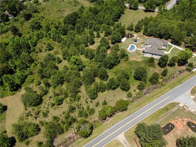 Land for sale in Red Oak, Georgia