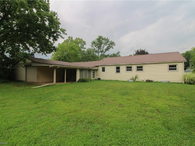 House for sale in Poland, Ohio