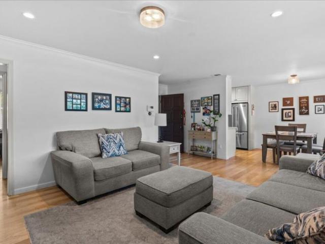 House for sale in Long Beach, California