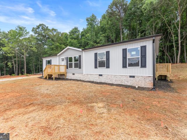 House for sale in Lula, Georgia