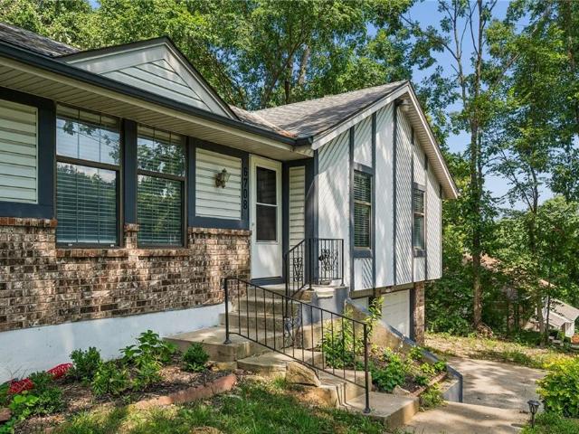 House for sale in Gladstone, Missouri