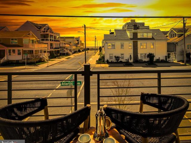 Townhouse for sale in Ventnor City, New Jersey