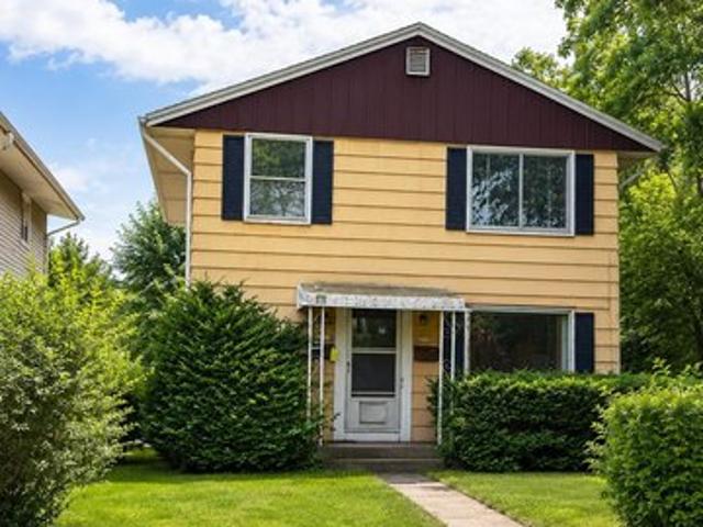 House for sale in Milwaukee, Wisconsin