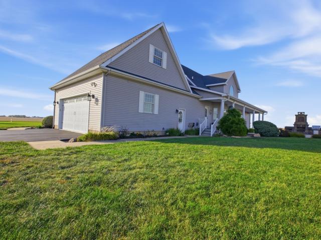 House for sale in Sadorus, Champaign County
