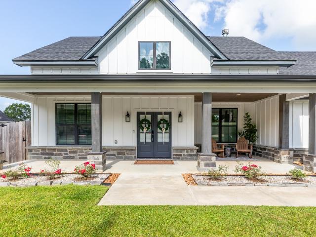 House for sale in Sour Lake, Texas