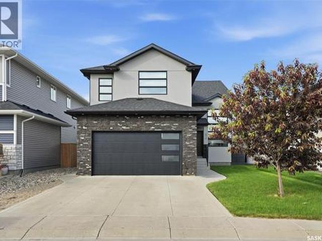 House for sale in Saskatoon, Saskatchewan