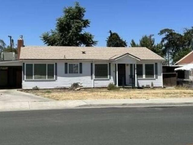 House for sale in Hanford, California