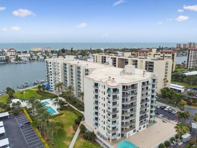 Condo for sale in Clearwater, Florida