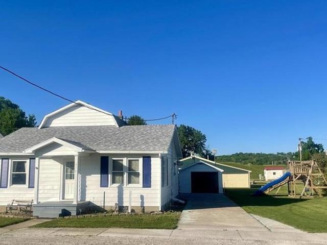House for sale in Hawesville, Kentucky