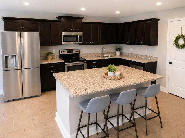 House for sale in Bowling Green, Warren County