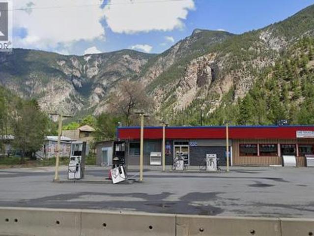 Commercial for rent in Hedley, British Columbia