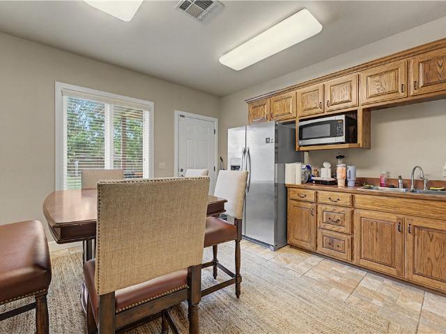 Property for rent in Ark