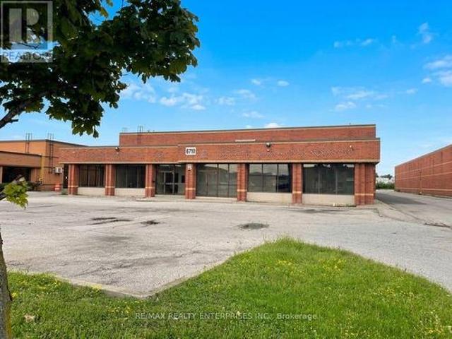 Commercial for rent in Mississauga, Ontario