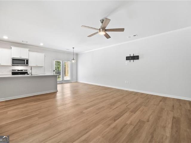 Townhouse for sale in Flowery Branch, Georgia