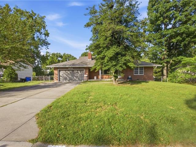 House for sale in Gladstone, Missouri