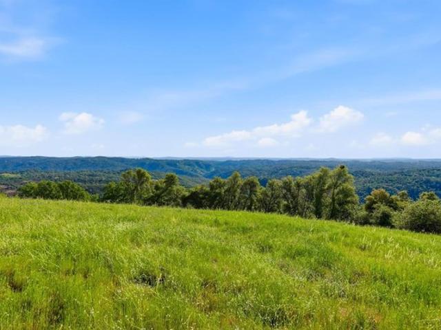 Land for sale in El Dorado, California
