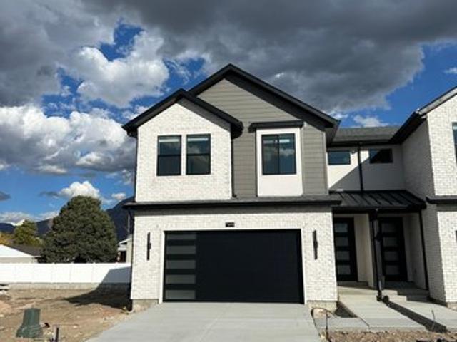 Townhouse for sale in Midvale, Utah