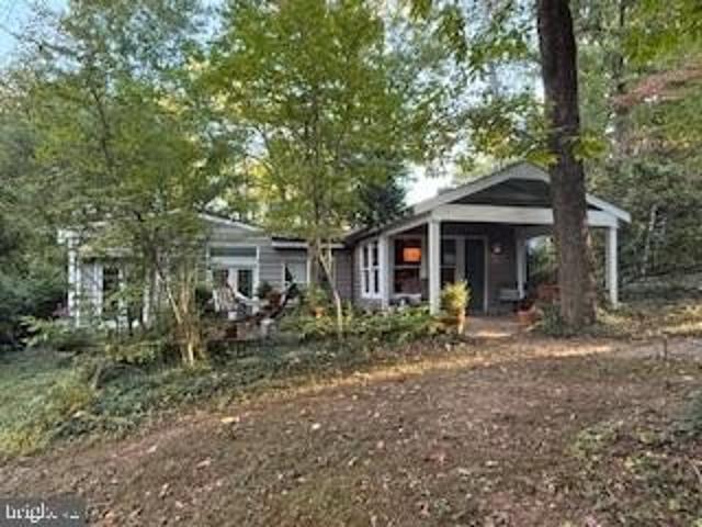 House for sale in Falls Church, Virginia