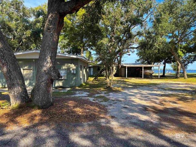 House for sale in Elberta, Alabama