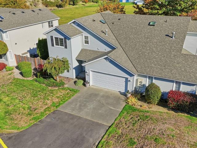 Condo for sale in Summit, Pierce County