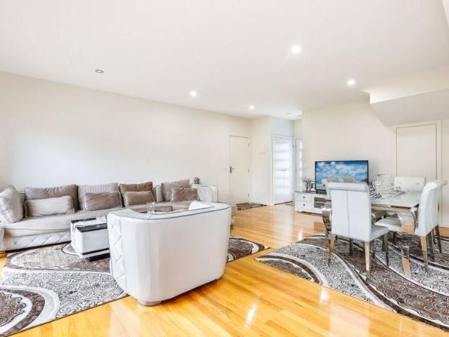 Townhouse for rent in Camerons Creek, Victoria