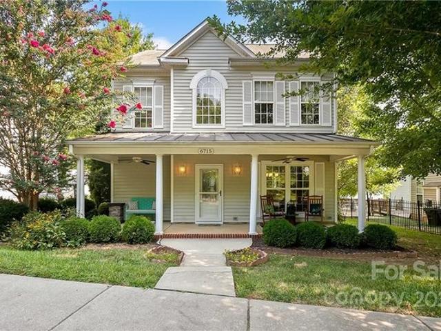 House for sale in Mecklenburg, North Carolina