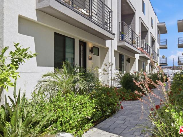 House for sale in Van Nuys Neighborhood Council District, Canoga Park