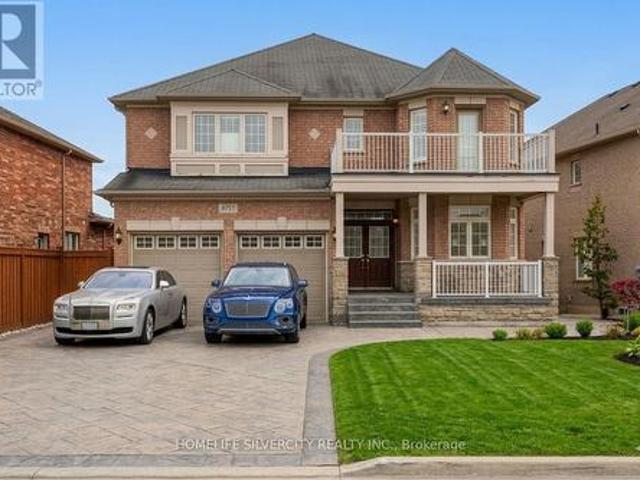 House for sale in Mississauga, Ontario