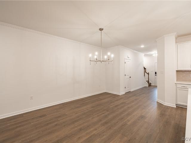 Townhouse for sale in Chesterfield