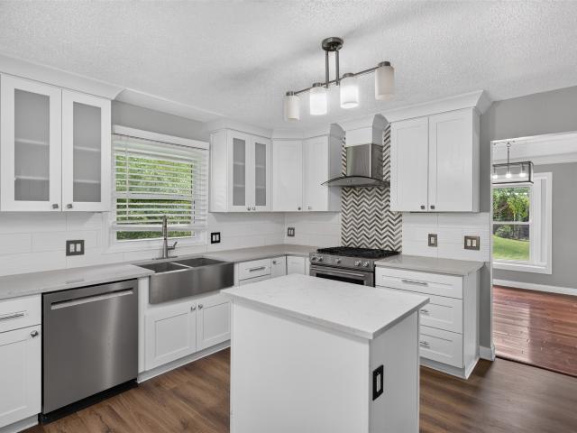 House for sale in Windsor Heights, Iowa