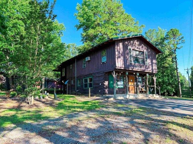 House for sale in Ark
