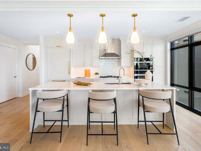 Condo for sale in Virginia
